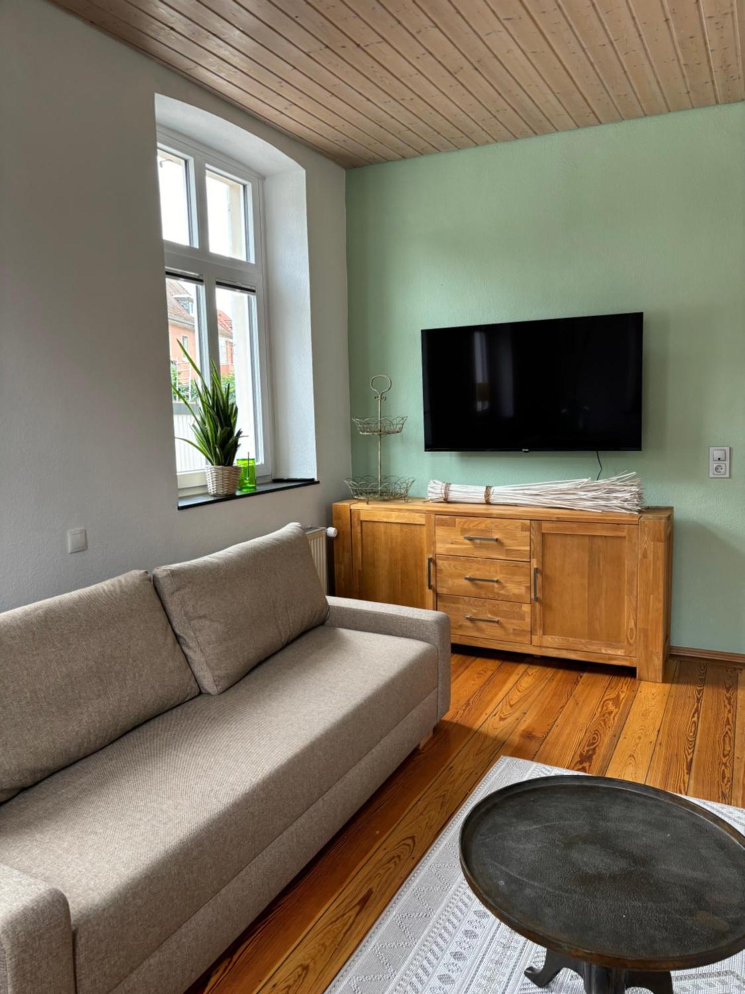 Ferienwohnung Am Ostpark 랜다우인더펠즈 외부 사진